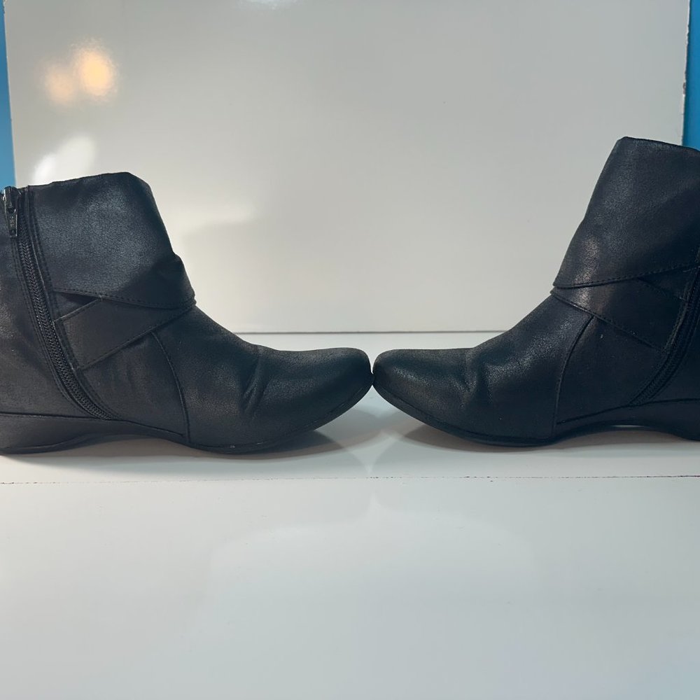 Yuu‎ Black Boots - Picture 5 of 7